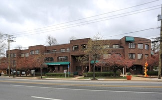 Plus de détails pour 7960-7990 Old Georgetown Rd, Bethesda, MD - Bureau à vendre