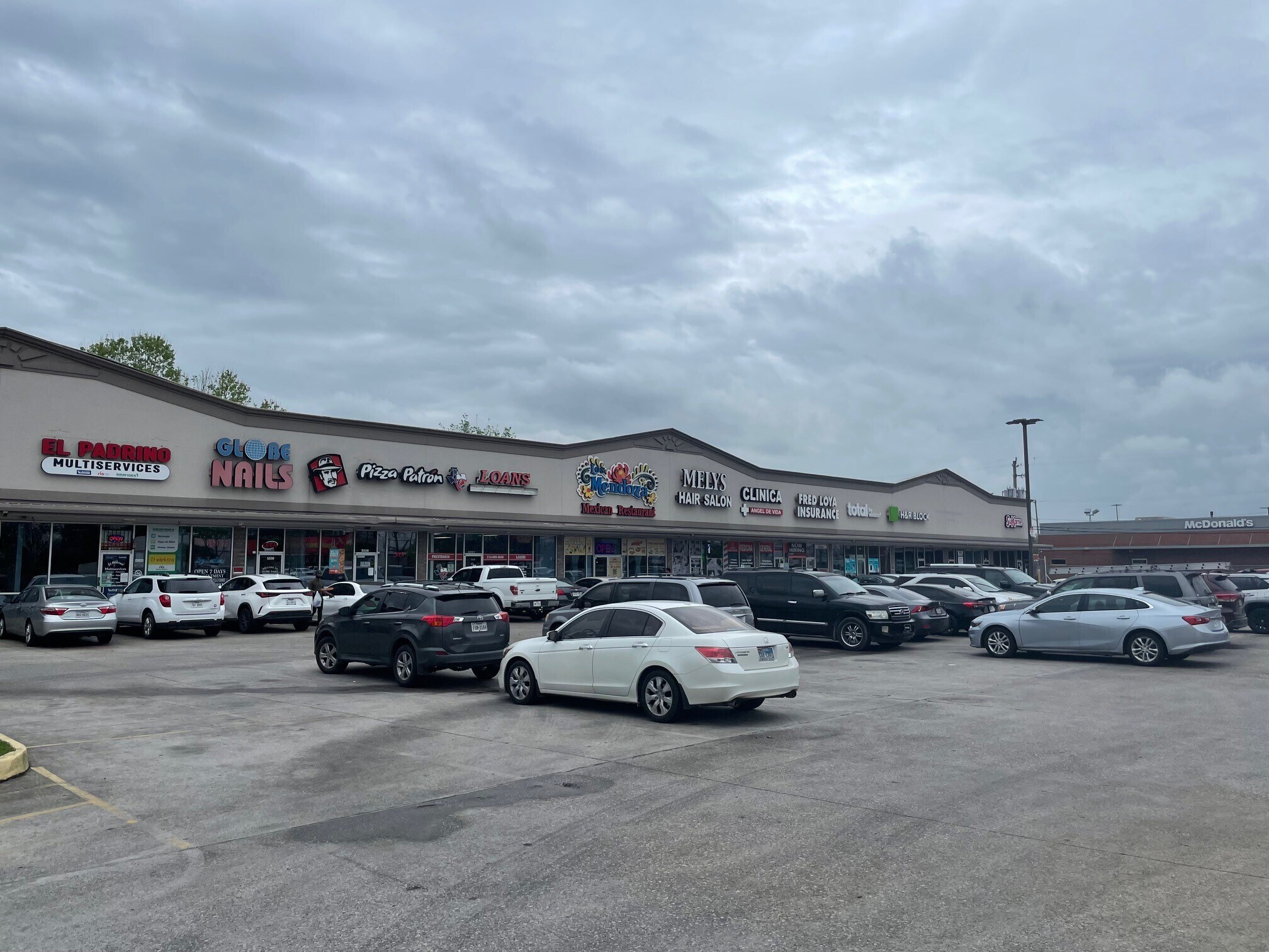 5516-5542 Airline Dr, Houston, TX à louer Photo principale– Image 1 sur 4
