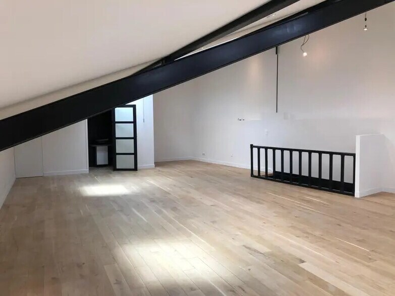 25 Rue Douy Delcupe, Montreuil à louer - Photo de l’immeuble – Image 3 sur 8