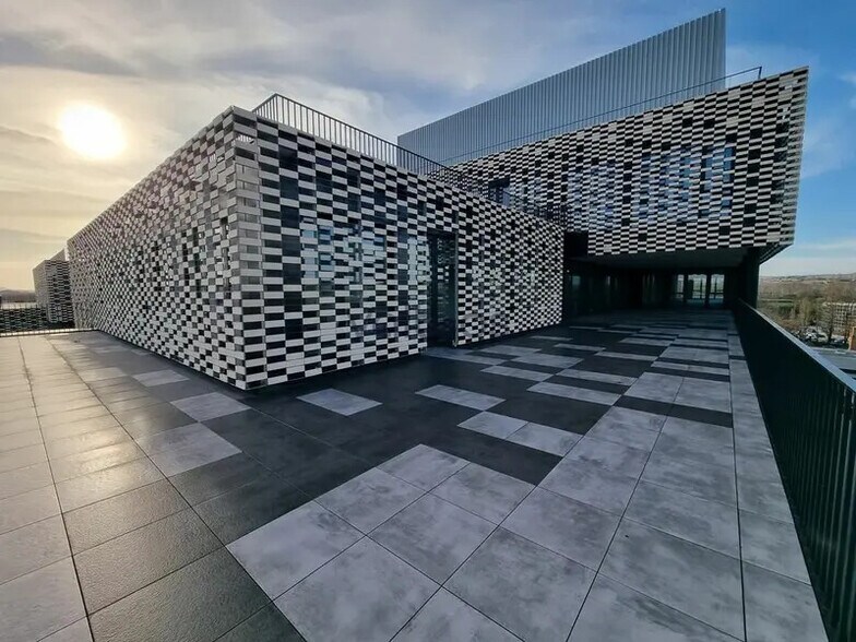 Bureau dans Labège à louer - Photo de l’immeuble – Image 1 sur 7