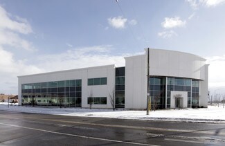 Plus de détails pour 30 Topflight Dr, Mississauga, ON - Bureau à louer