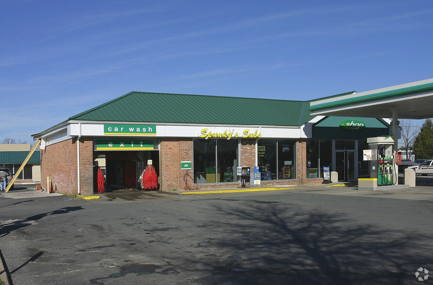 812 England St, Ashland, VA à vendre - Photo principale – Image 1 sur 6
