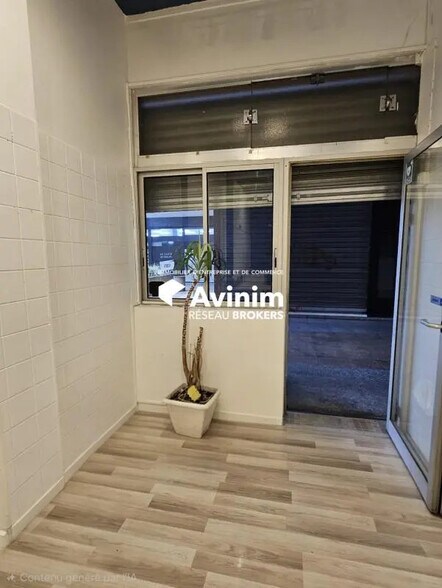 Local commercial dans Chevilly-Larue à louer - Photo intérieure – Image 2 sur 8