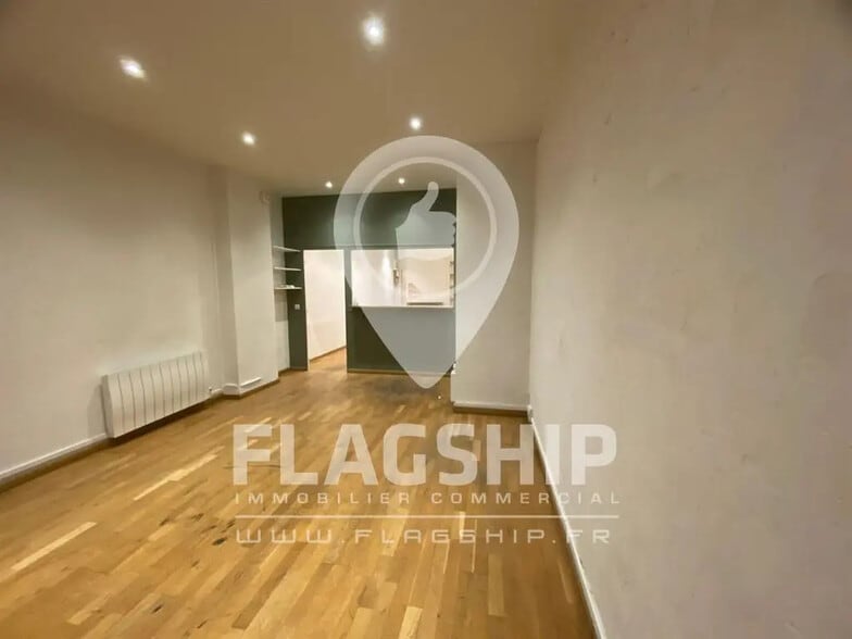 Local commercial dans Paris à vendre - Photo intérieure – Image 3 sur 6