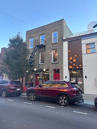 Plus de détails pour 5-46 50th Ave, Long Island City, NY - Local commercial à vendre