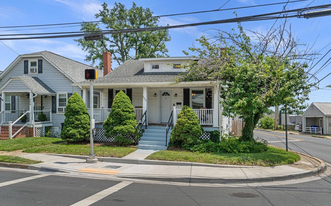 552 E Church St, Frederick, MD à vendre Photo de l’immeuble– Image 1 sur 2