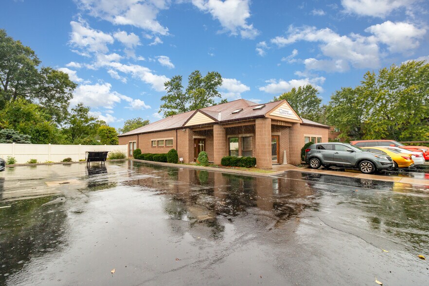 2751 Blue Rock Rd, Cincinnati, OH à vendre - Photo principale – Image 1 sur 31