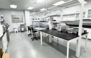 2100 Production Dr, Apex, NC à louer Photo intérieure– Image 1 sur 4