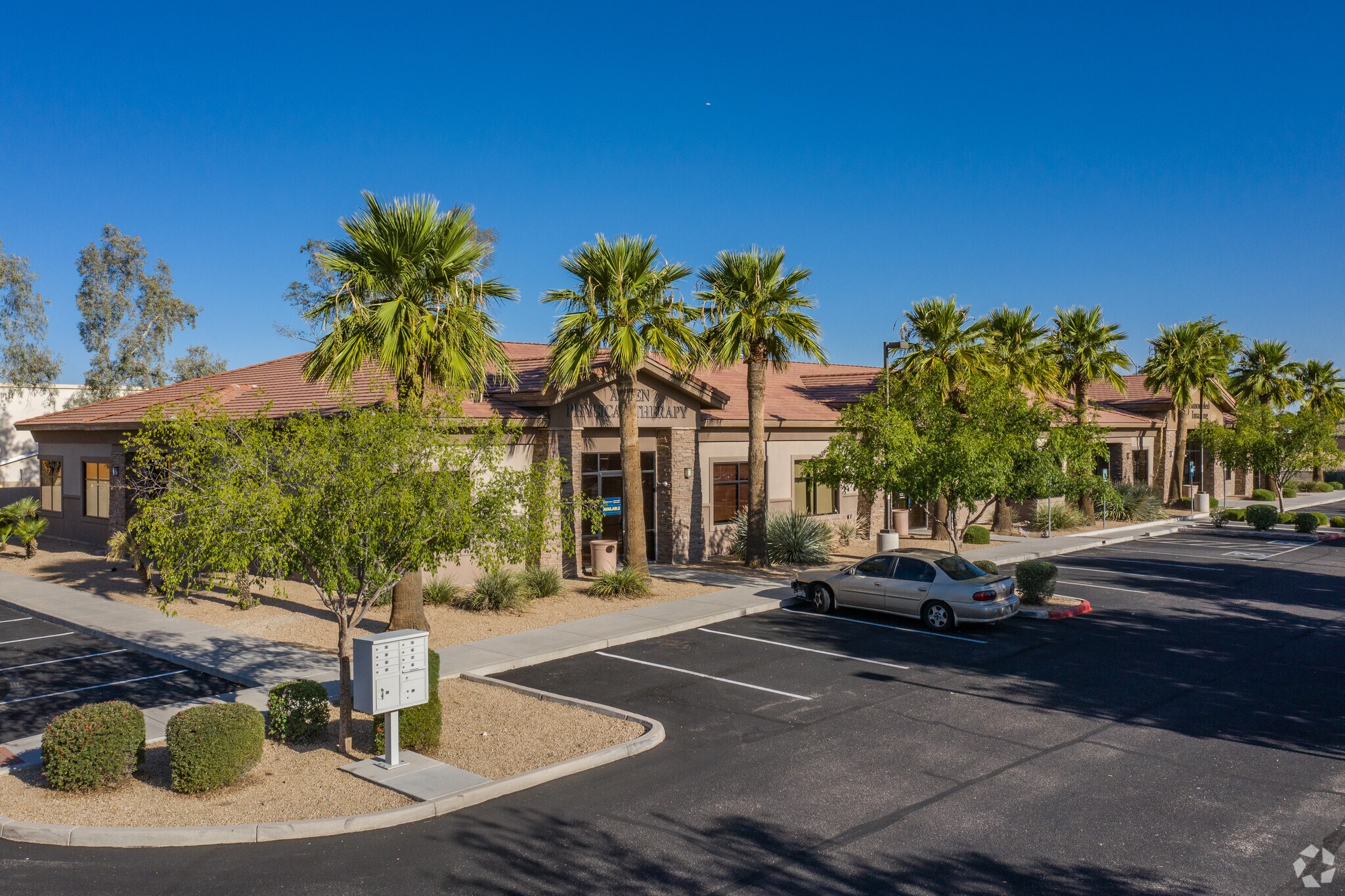 1345 E McKellips Rd, Mesa, AZ à louer Photo principale– Image 1 sur 7