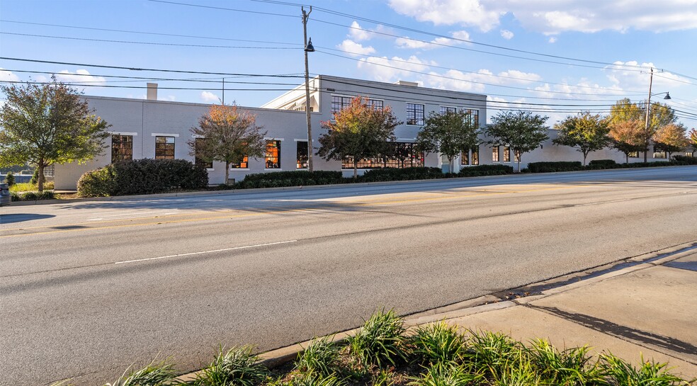 25 Goldsmith St, Greenville, SC à louer - Photo de l’immeuble – Image 3 sur 5