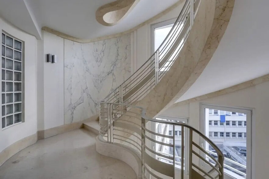 8 Place Vendôme, Paris à louer - Photo intérieure – Image 3 sur 9