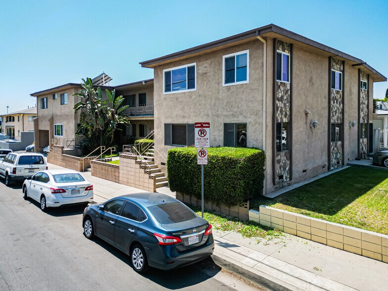 3365 Portner St, Los Angeles, CA à vendre - Photo de l’immeuble – Image 3 sur 13