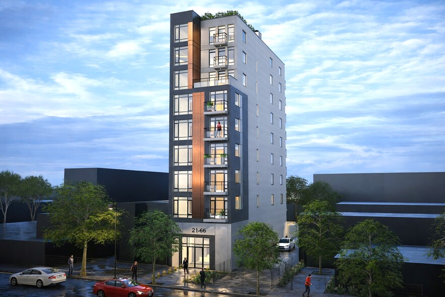 2166 31st St, Astoria, NY à vendre - Photo de l’immeuble – Image 1 sur 12
