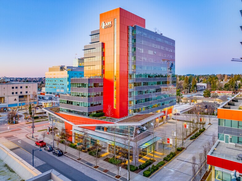 9639 137A St, Surrey, BC à vendre - Photo de l’immeuble – Image 2 sur 13