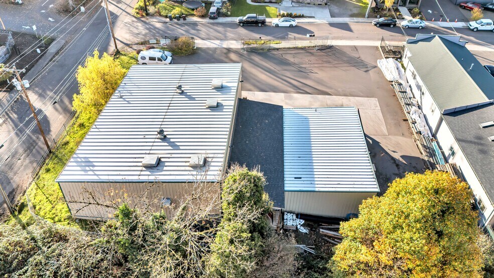 15464 SE 94th Ave, Clackamas, OR à vendre - Photo de l’immeuble – Image 3 sur 44