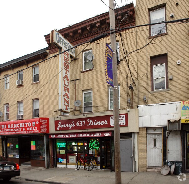 637 Bay St, Staten Island, NY à louer - Photo de l’immeuble – Image 2 sur 10