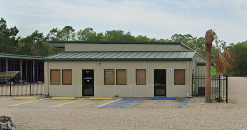 821 Beach Rd, Steinhatchee, FL à louer Photo intérieure– Image 1 sur 10