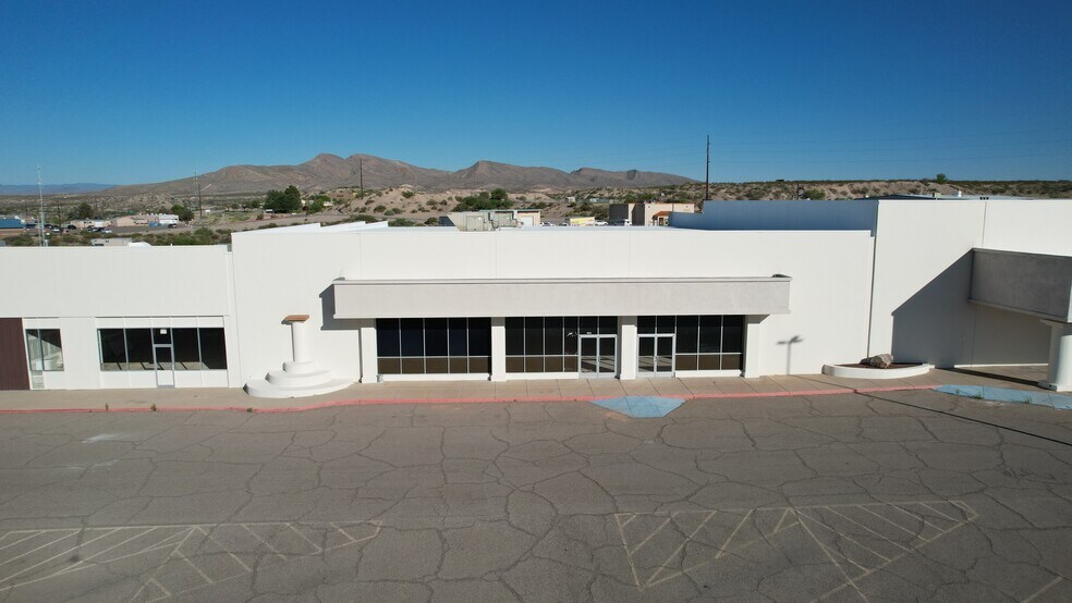 1900 N Date St, Truth Or Consequences, NM à louer - Photo de l’immeuble – Image 3 sur 7