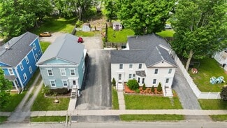 Plus de détails pour 63 Silver St, Norwich, NY - Logement à vendre