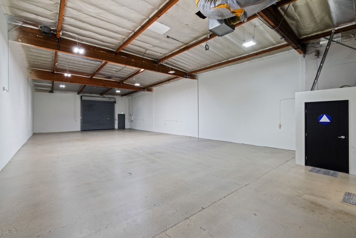 15131-15151 Goldenwest Cir, Westminster, CA à louer Photo intérieure– Image 1 sur 9