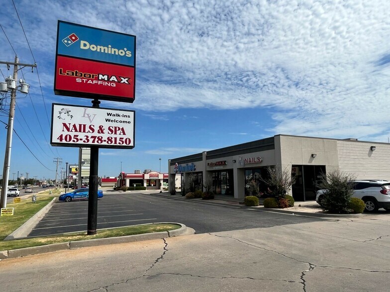 9356 S Western Ave, Oklahoma City, OK à louer - Photo de l’immeuble – Image 3 sur 4