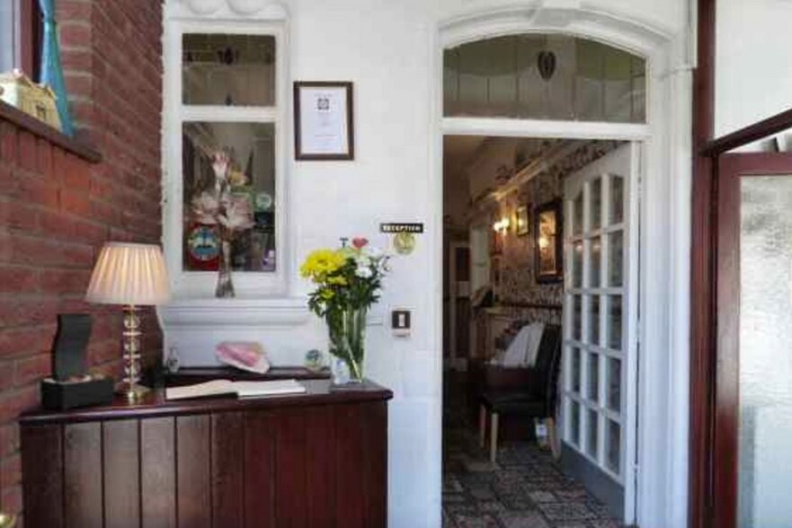 63 Holmfield Rd, Blackpool à vendre - Photo de l’immeuble – Image 3 sur 5
