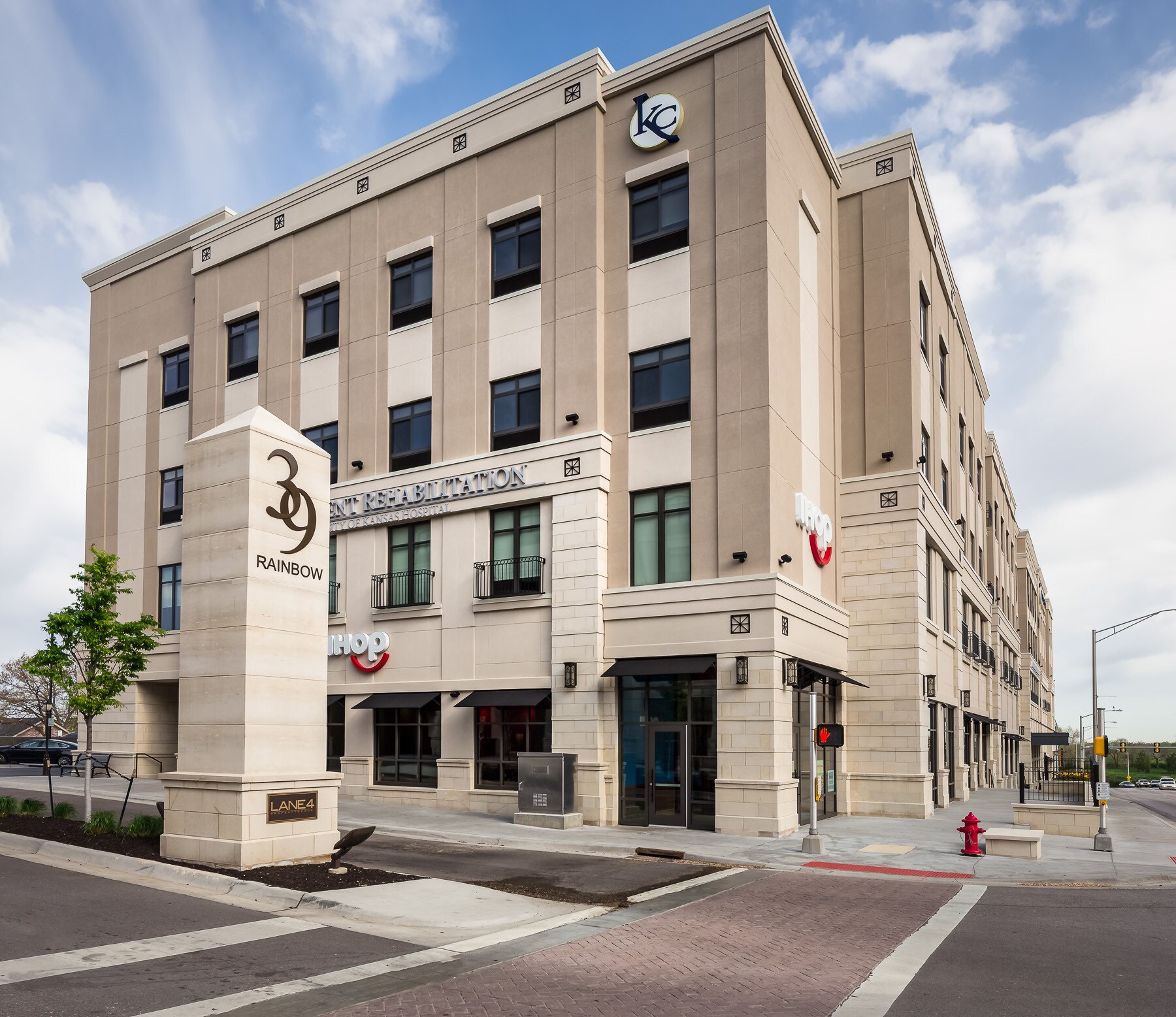 3900-3928 Rainbow Blvd, Kansas City, KS à louer Photo principale– Image 1 sur 8