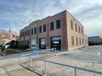 Plus de détails pour 119 Palo Pinto St, Weatherford, TX - Bureau à vendre