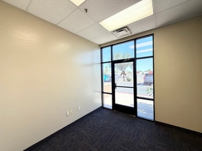 428 S Gilbert Rd, Gilbert, AZ à louer Photo intérieure– Image 1 sur 5