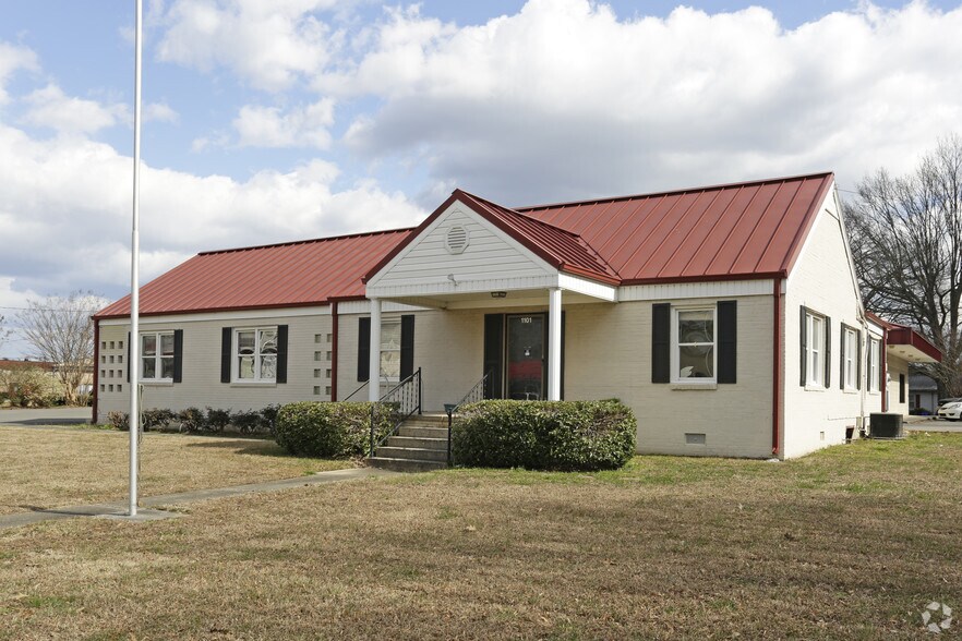 1101 S Thornton Ave, Dalton, GA à vendre - Photo de l’immeuble – Image 3 sur 8