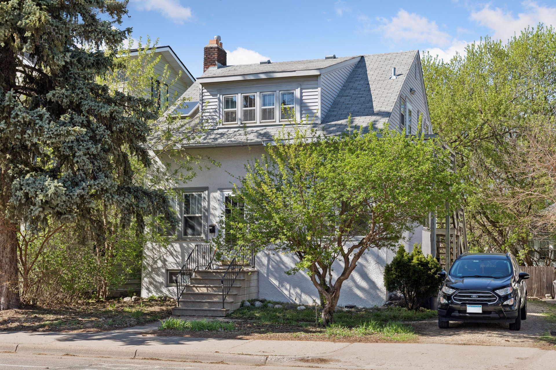 1919 Como Ave SE, Minneapolis, MN à vendre Photo de l’immeuble– Image 1 sur 21