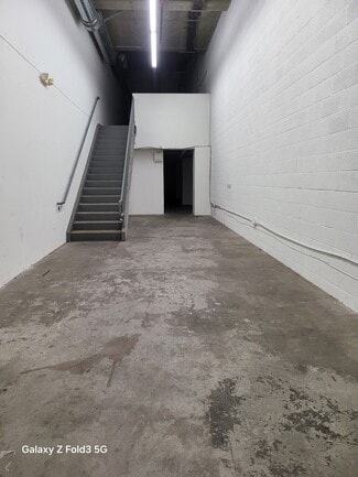 Plus de détails pour 750 E 14th St, Los Angeles, CA - Local d'activités, Industriel/Logistique à louer