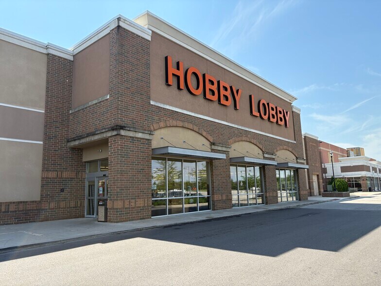 4144-4178 Buckeye Pky, Grove City, OH à louer - Photo de l’immeuble – Image 2 sur 7