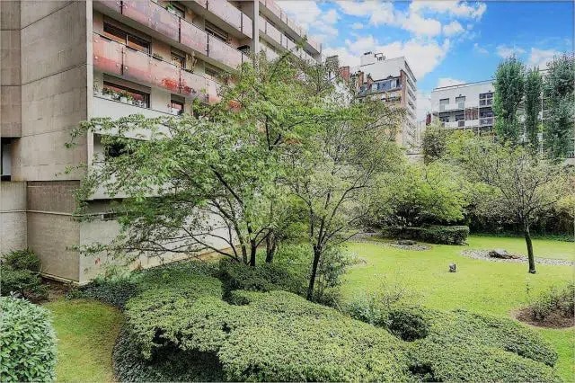 Bureau dans Paris à vendre - Photo de l’immeuble – Image 1 sur 6