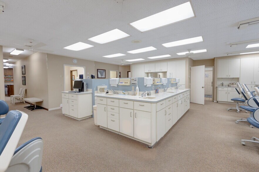 3822 Rosemont Dr, Columbus, GA à vendre - Photo de l’immeuble – Image 2 sur 25