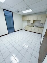 6430 Richmond Ave, Houston, TX à louer Photo intérieure– Image 1 sur 5