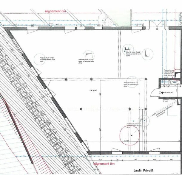 Local commercial dans Beauvais à vendre - Photo de l’immeuble – Image 3 sur 4