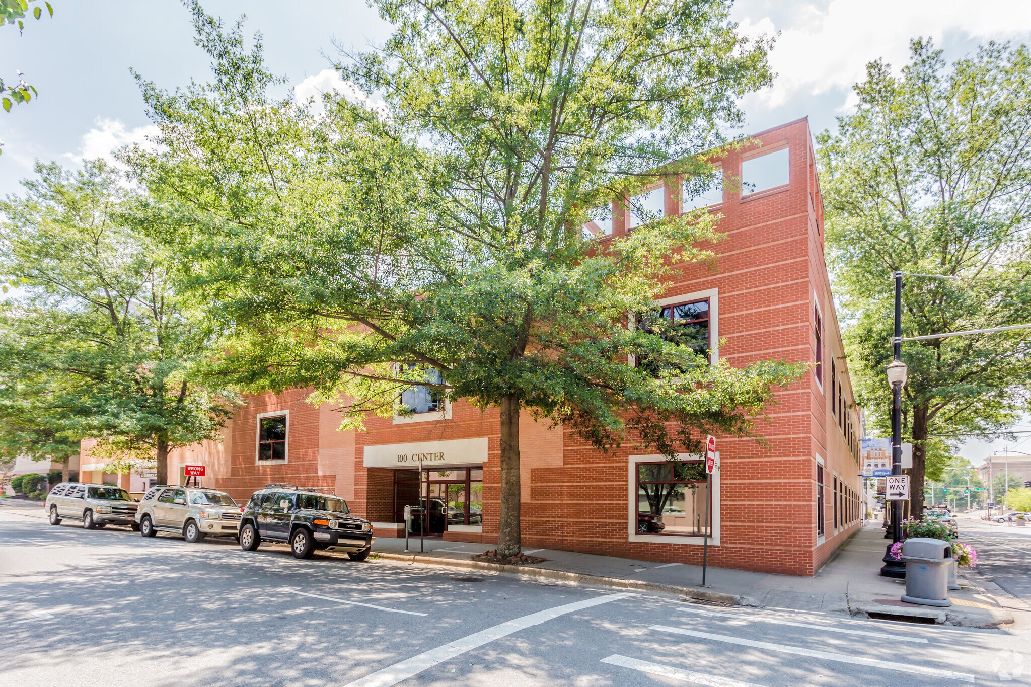 100 Center St, Little Rock, AR à louer Photo principale– Image 1 sur 18