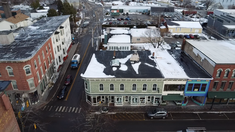 375 Main St, Rockland, ME à vendre - Photo de l’immeuble – Image 1 sur 8