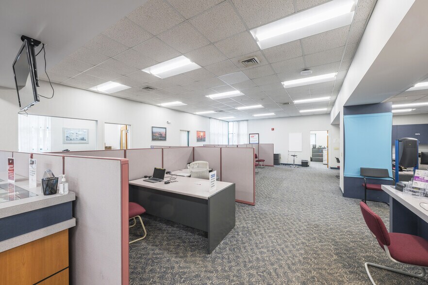 397-405 Washington Street, Attleboro, MA portefeuille de 2 biens à vendre sur LoopNet.fr - Photo intérieure – Image 3 sur 17