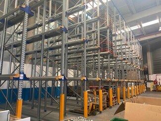 Plus de détails pour Industriel/Logistique à vendre