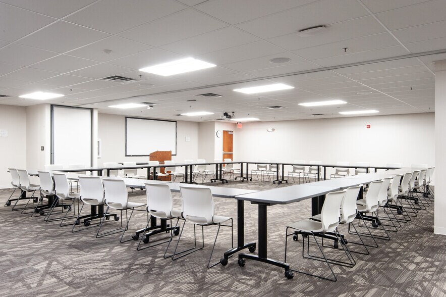 550 N Meridian St, Indianapolis, IN à louer - Photo intérieure – Image 3 sur 12