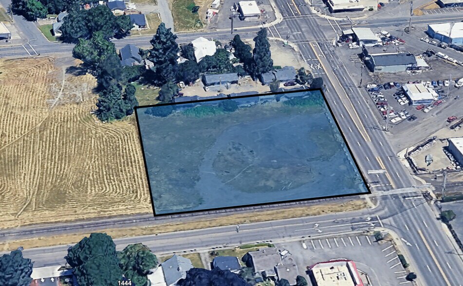 119 N Pacific Hwy, Woodburn, OR à vendre - Photo de l’immeuble – Image 1 sur 6
