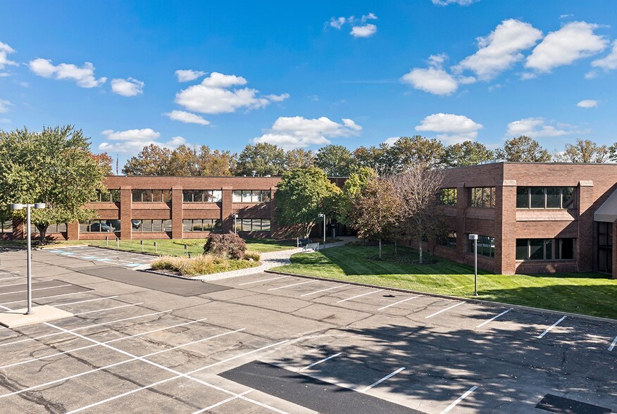 101 Gibraltar Rd, Horsham, PA à louer - Photo de l’immeuble – Image 2 sur 9