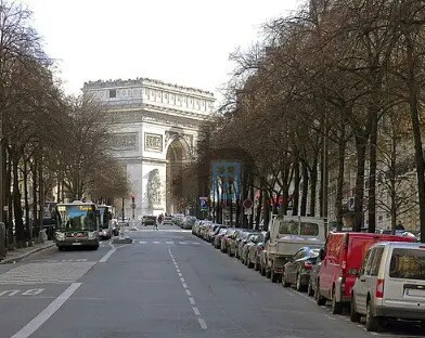 Local commercial dans Paris à vendre Photo de l’immeuble– Image 1 sur 3