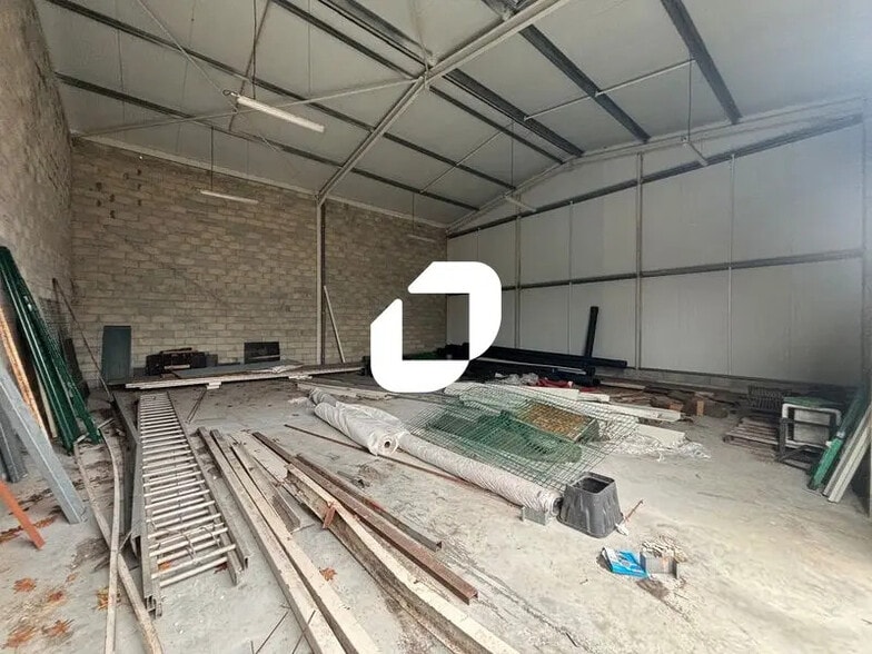 Local d’activités dans Marcheprime à louer - Photo de l’immeuble – Image 2 sur 5