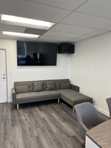 17725 Crenshaw Blvd, Torrance, CA à louer - Photo intérieure – Image 3 sur 15