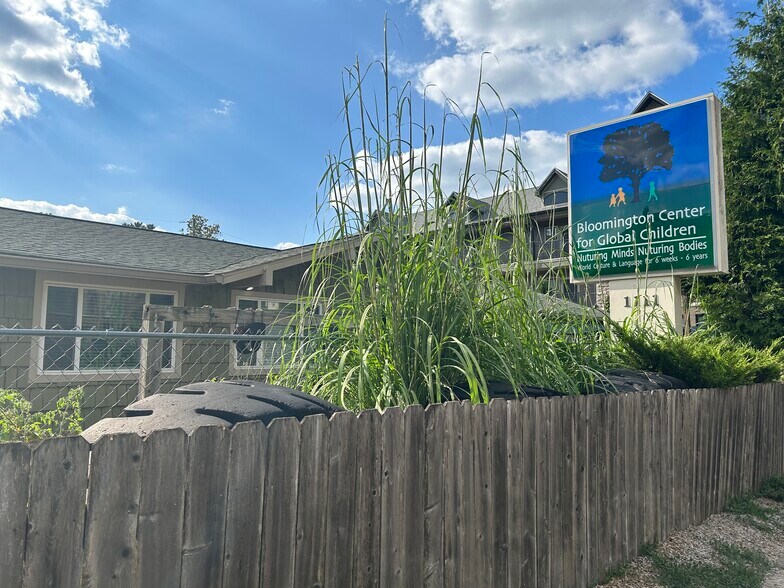 1111 N Walnut St, Bloomington, IN à vendre - Photo de l’immeuble – Image 1 sur 7