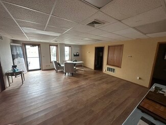 Plus de détails pour 1120-1130 Ashwaubenon St, Green Bay, WI - Bureau à louer