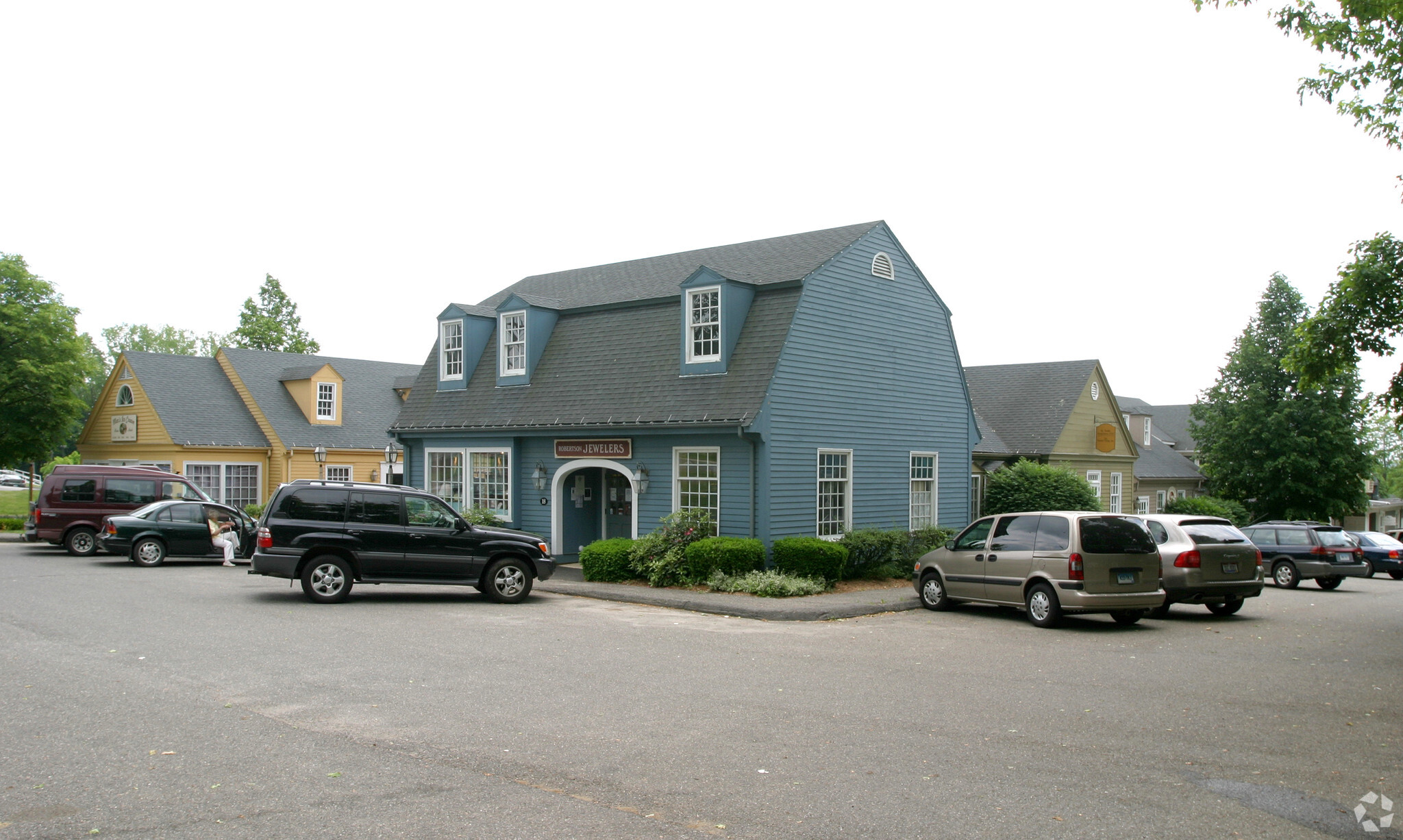 17 Commons Dr, Litchfield, CT à louer Photo de l’immeuble– Image 1 sur 5